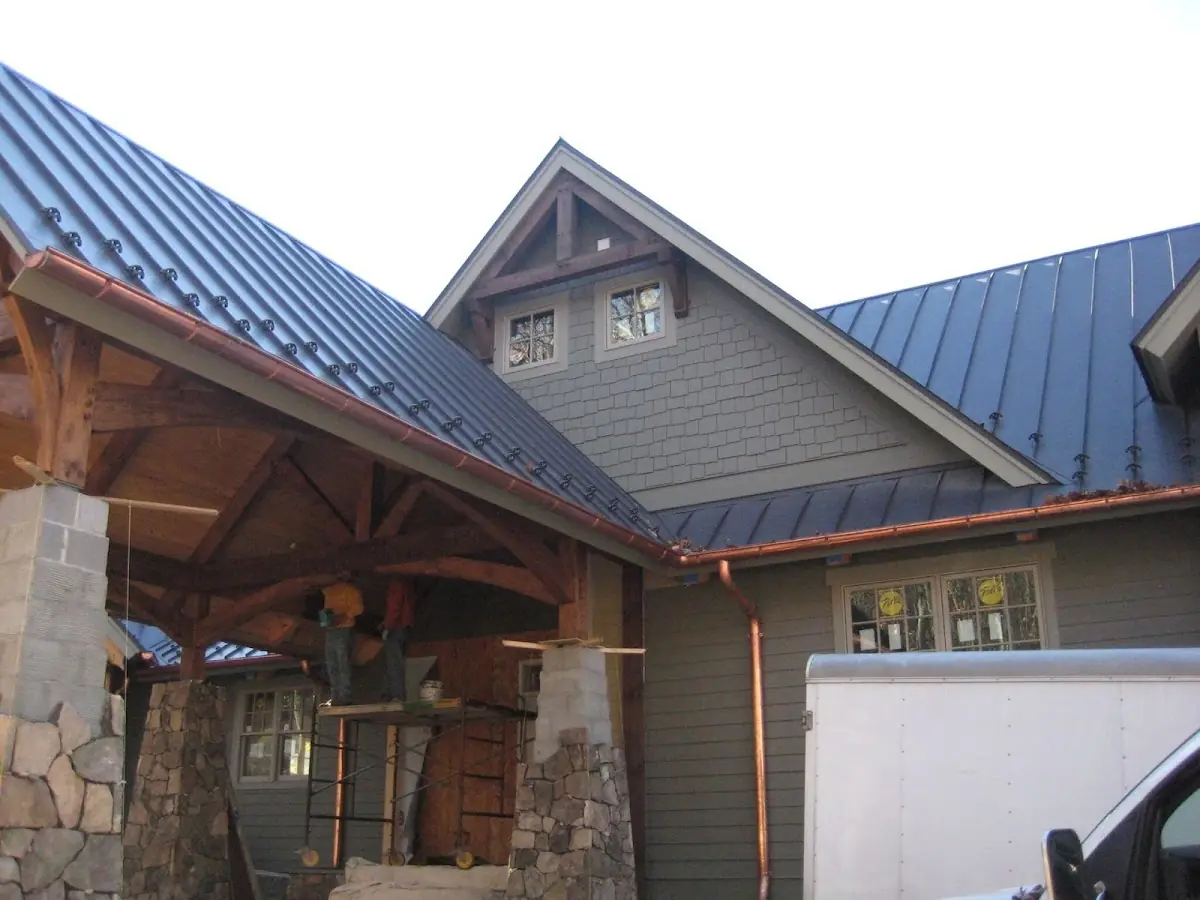 Craftsman Roofing team delivering quality roofing work in Wine Bel Valley